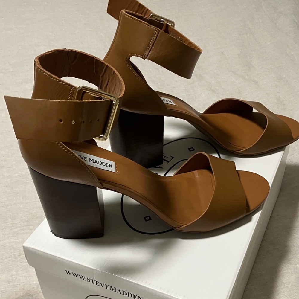 Steve Madden Brown Ankle Strap Heels
